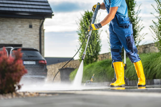 Best Vinyl Siding Pressure Washing in Beverly Hills, CA